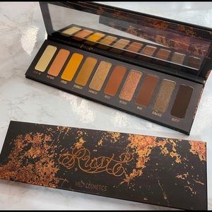 New melt cosmetics rust palette
